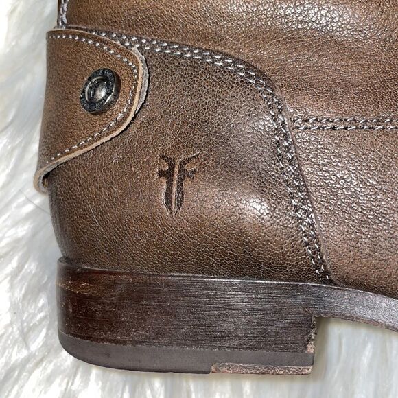 Frye Melissa Brown Low Heel Back Zip Knee High Boots - Picture 2 of 13